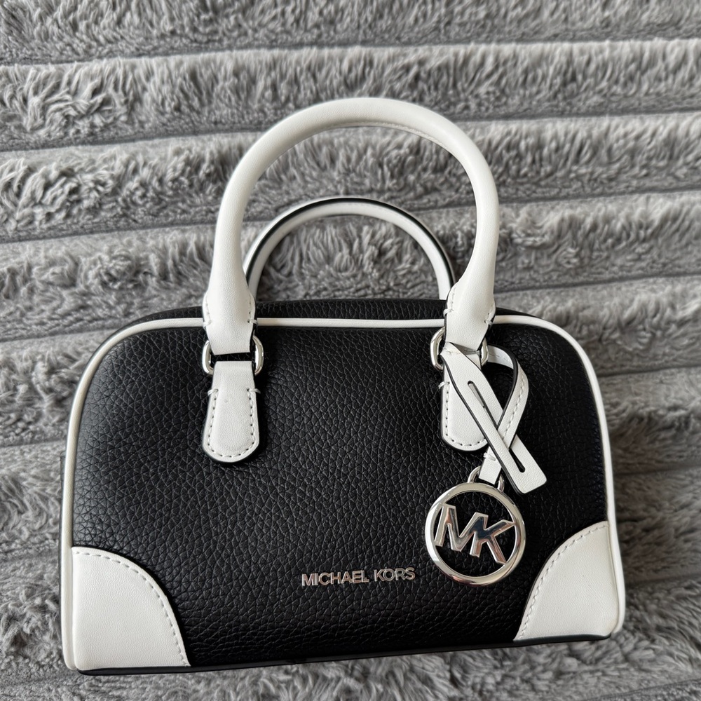 Michael kors Thompson Extra-Small Two-Tone Pebbled Leather Convertible Crossbody